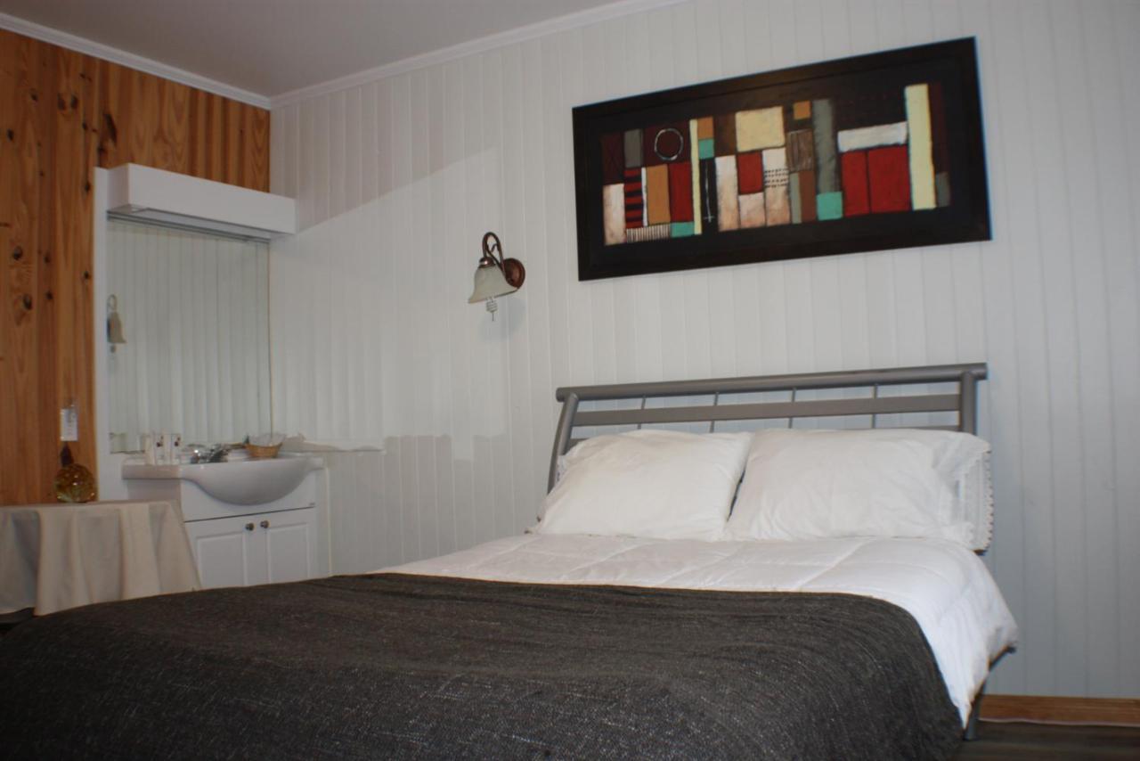 Auberge St-Tite-Des-Caps Saint-Tite-des-Caps 外观 照片
