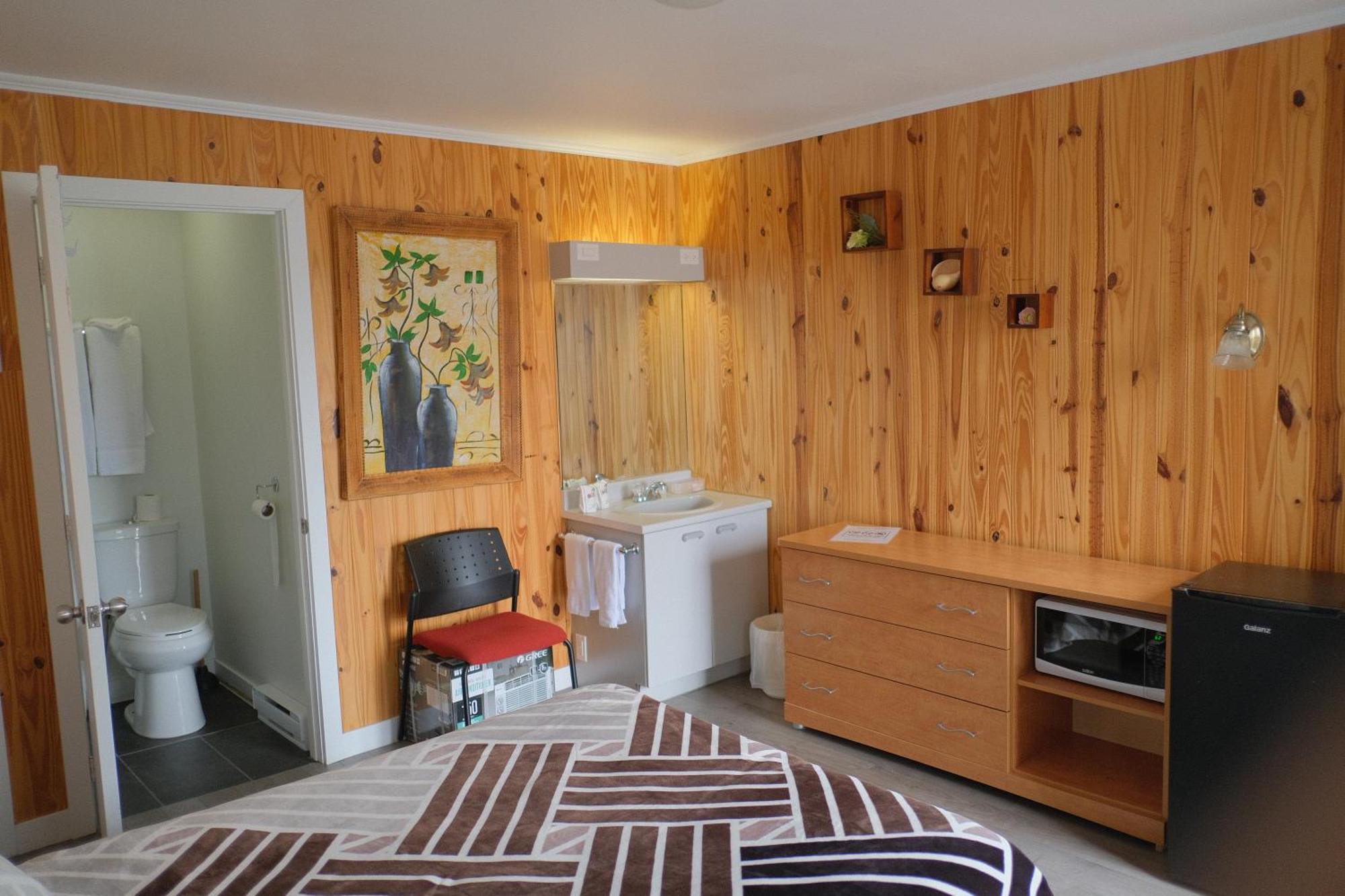 Auberge St-Tite-Des-Caps Saint-Tite-des-Caps 外观 照片